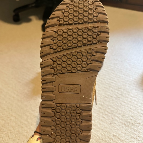US Polo Association sneaker boots size 10.5 - Picture 3 of 4